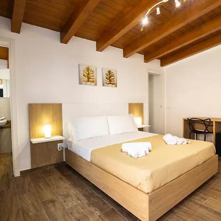 Quattro Canti 게스트하우스 카리니