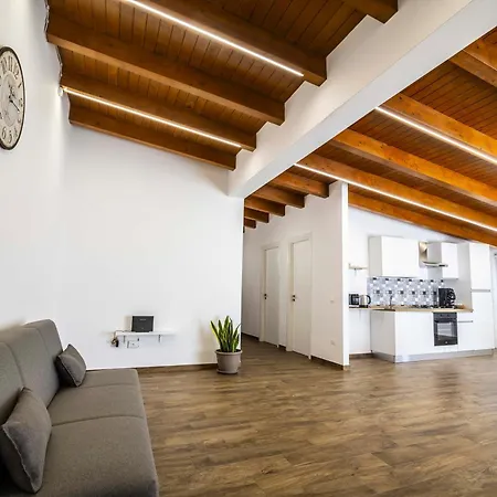 Quattro Canti 4* 카리니